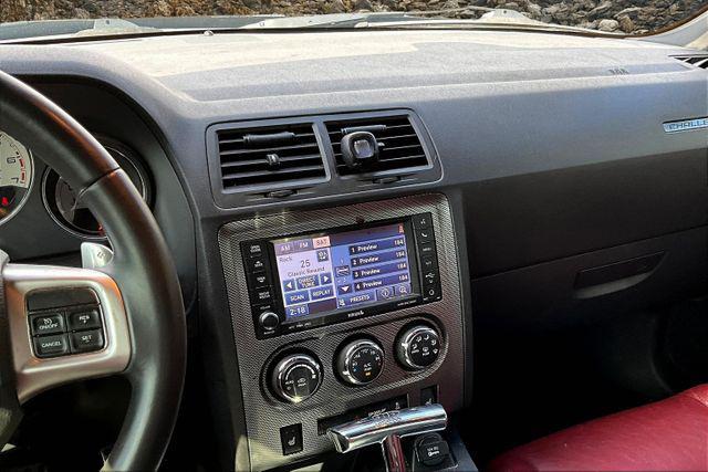 Photo of 2013 Black Clearcoat Dodge Challenger