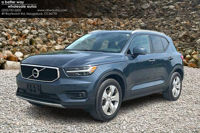 2022 Volvo XC40