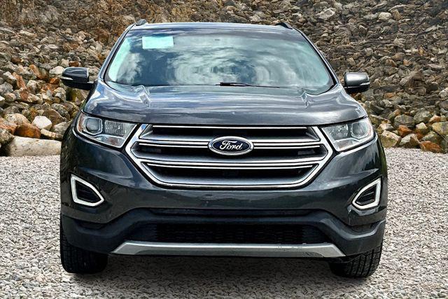 Photo of 2016 Magnetic Metallic Ford Edge