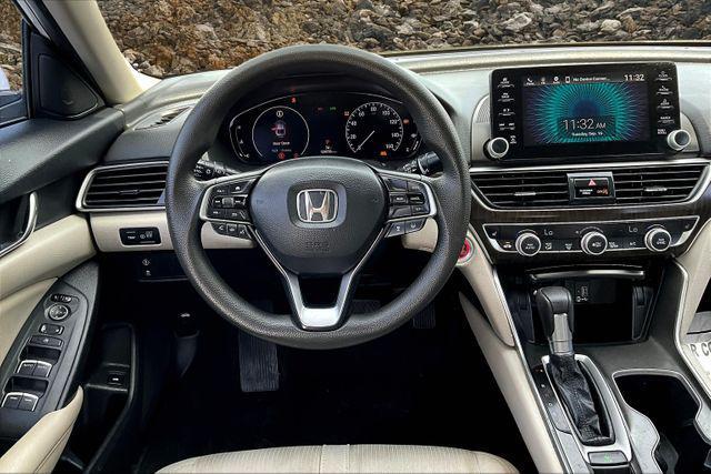Photo of 2019 Platinum White Pearl Honda Accord
