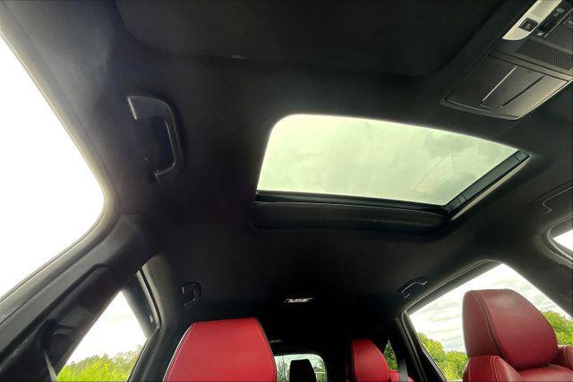 Photo of 2019 White Diamond Pearl Acura MDX