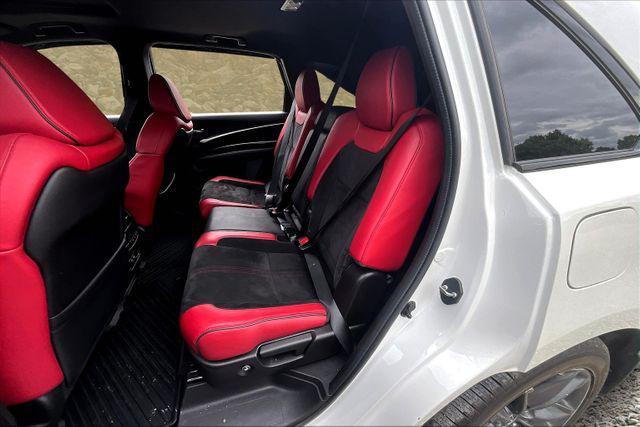 Photo of 2019 White Diamond Pearl Acura MDX