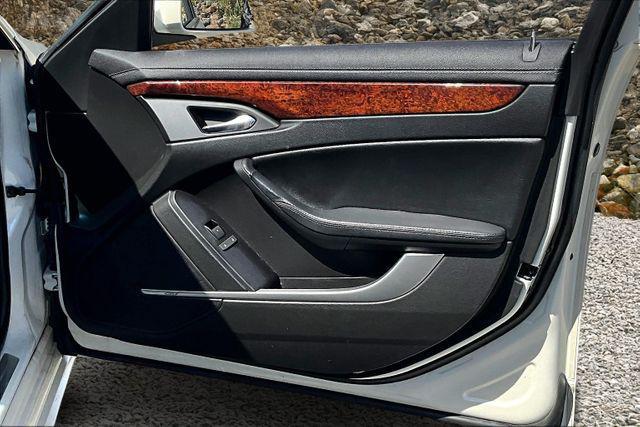 Photo of 2011 White Diamond Tricoat Cadillac CTS