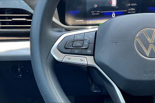 Photo of 2022 Pure White Volkswagen Taos