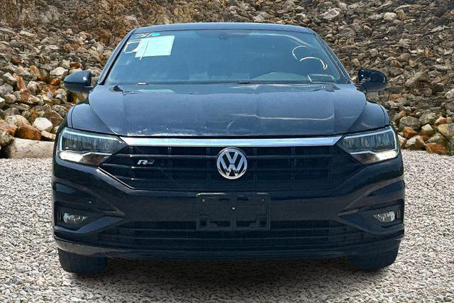 Photo of 2019 Deep Black Pearl Volkswagen Jetta