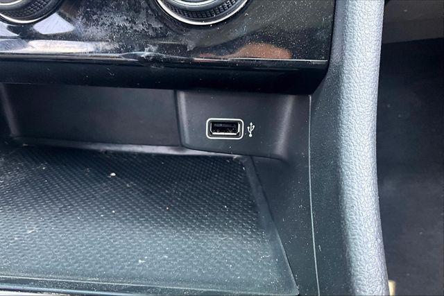 Photo of 2019 Deep Black Pearl Volkswagen Jetta