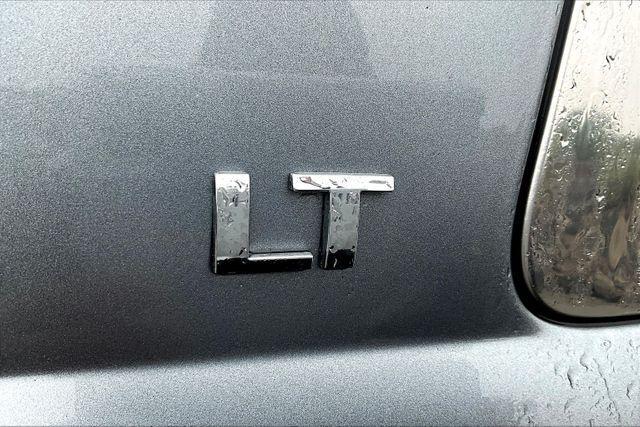 Photo of 2018 Gray Chevrolet Suburban