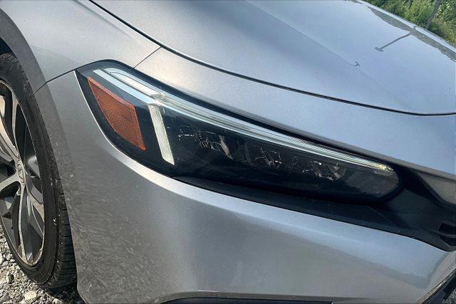 Photo of 2022 Gray Honda Civic