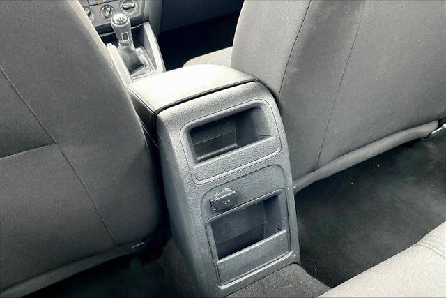 Photo of 2015 Platinum Gray Metallic Volkswagen Jetta