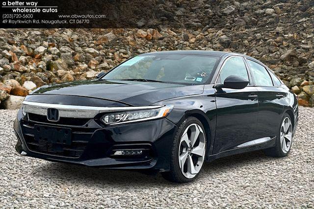 Photo of 2018 Crystal Black Pearl Honda Accord