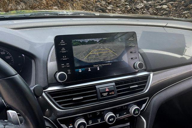 Photo of 2018 Crystal Black Pearl Honda Accord