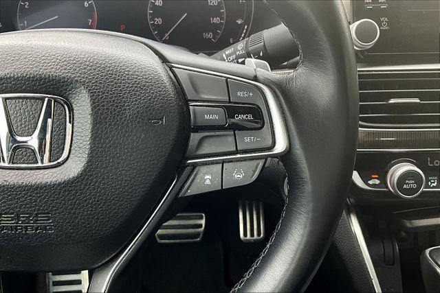 Photo of 2018 Crystal Black Pearl Honda Accord
