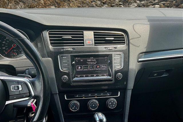 Photo of 2015 Deep Black Pearl Volkswagen Golf GTI