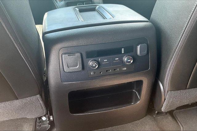 Photo of 2017 Gray Chevrolet Suburban