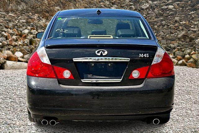 Photo of 2007 Black Obsidian INFINITI M45