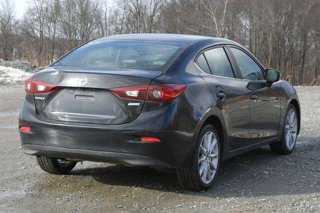 Photo of 2017 Jet Black Mica Mazda Mazda3