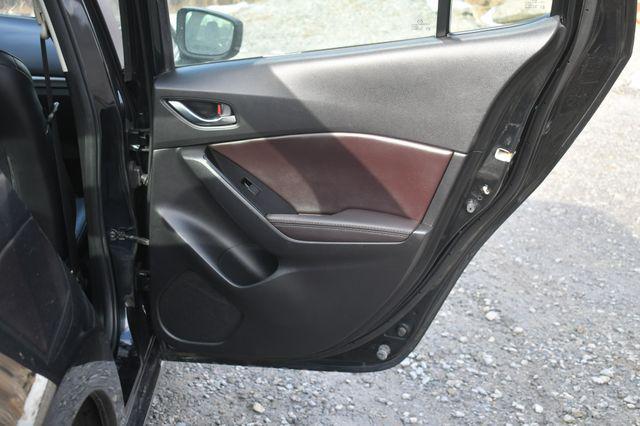Photo of 2017 Jet Black Mica Mazda Mazda3