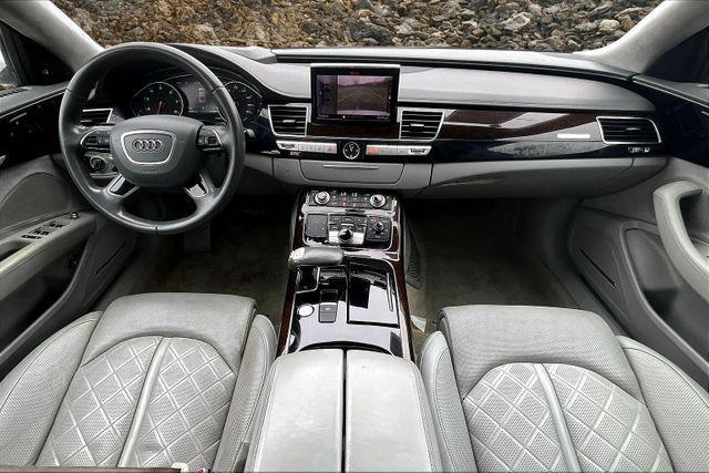 Photo of 2015 White Audi A8
