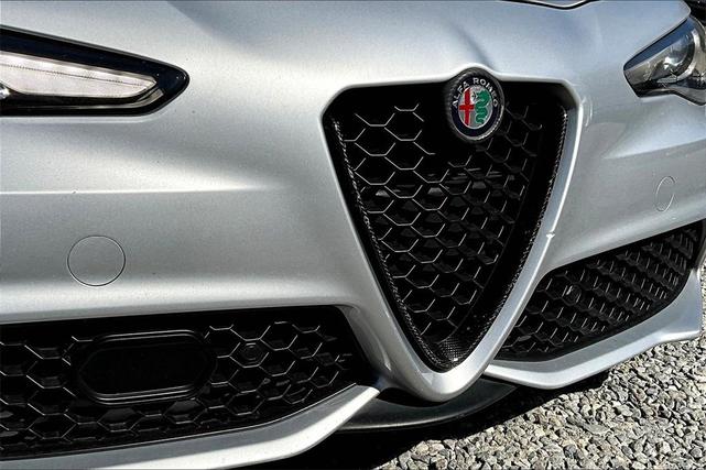 Photo of 2019 Silverstone Gray Metallic Alfa Romeo Giulia