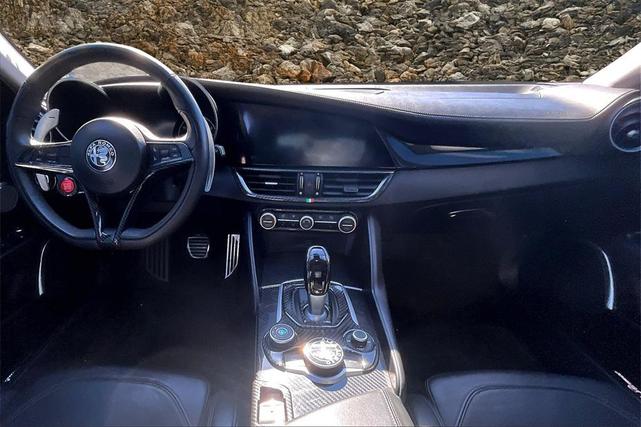 Photo of 2019 Silverstone Gray Metallic Alfa Romeo Giulia