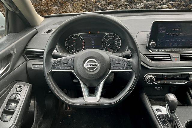 Photo of 2019 Brilliant Silver Metallic Nissan Altima