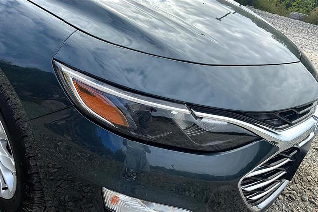 Photo of 2021 Shadow Gray Metallic Chevrolet Malibu