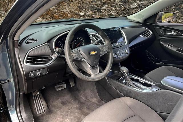 Photo of 2021 Shadow Gray Metallic Chevrolet Malibu