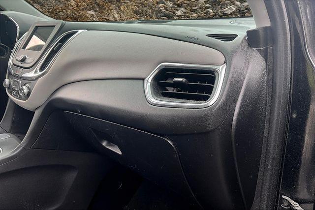 Photo of 2019 Mosaic Black Metallic Chevrolet Equinox