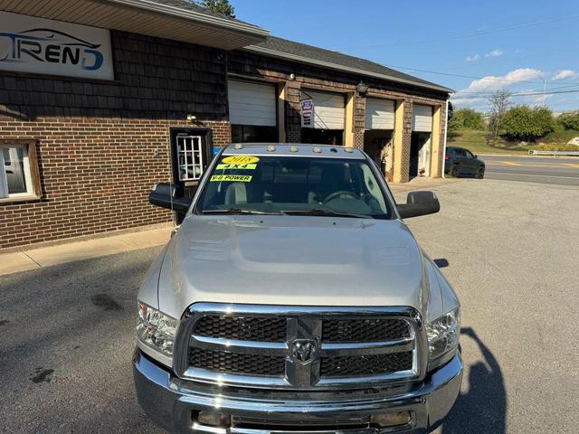 Photo of 2018 Bright Silver Metallic Clearcoat RAM 3500