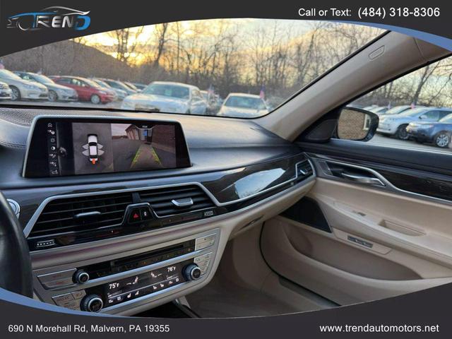 Photo of 2016 Imperial Blue Metallic BMW 740