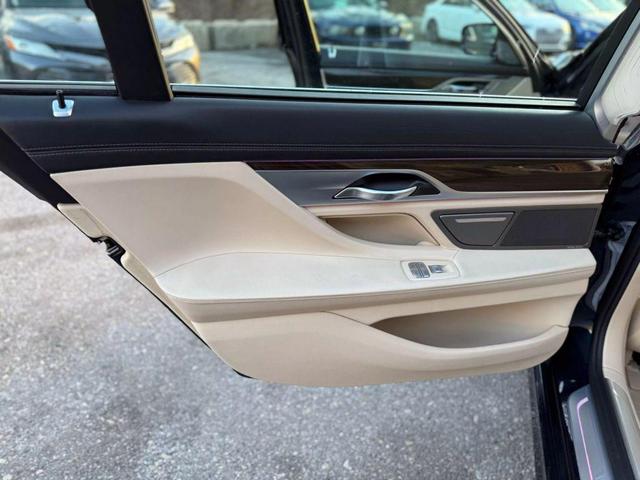 Photo of 2016 Imperial Blue Metallic BMW 740