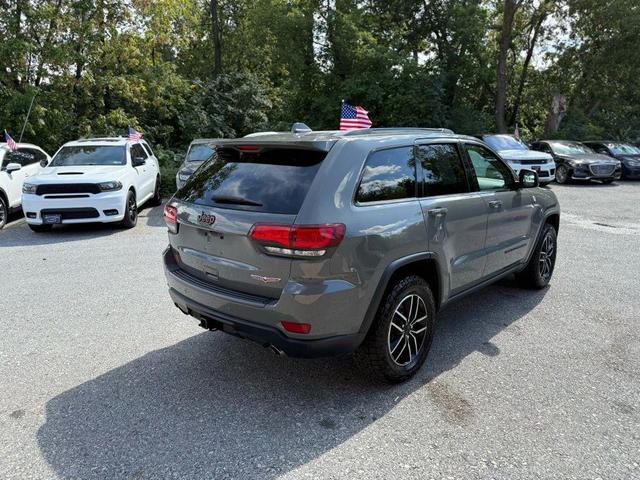 Photo of 2020 Sting-Gray Clearcoat Jeep Grand Cherokee