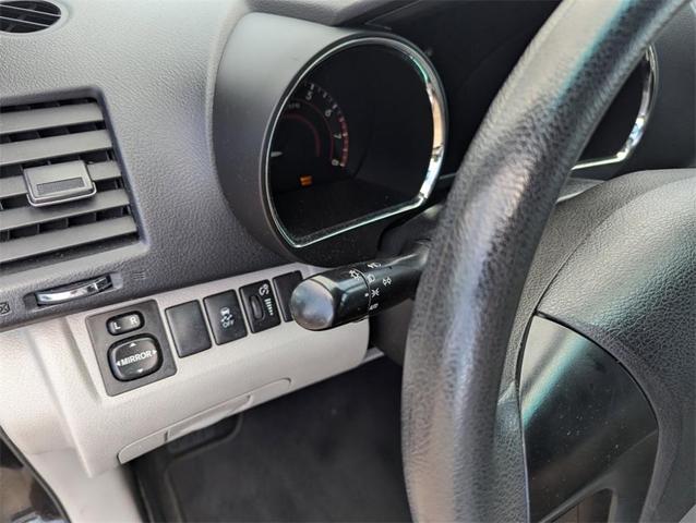 Photo of 2012 Black Toyota Highlander