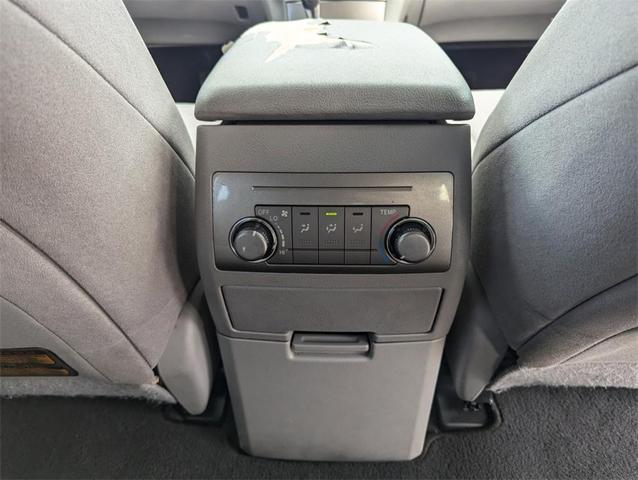 Photo of 2012 Black Toyota Highlander