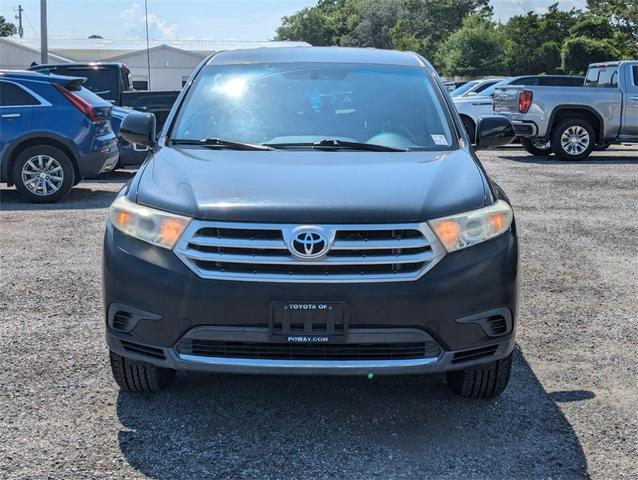 Photo of 2012 Black Toyota Highlander
