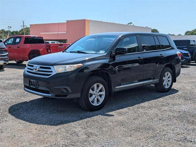 Photo of 2012 Black Toyota Highlander