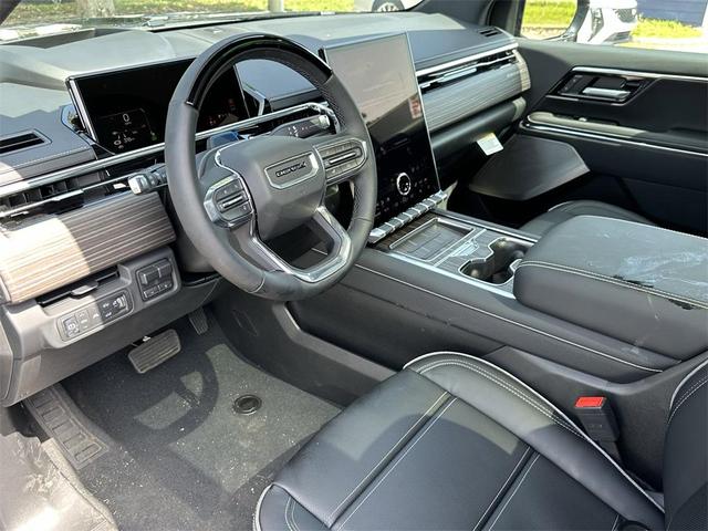 Photo of 2025 Onyx Black GMC Sierra EV