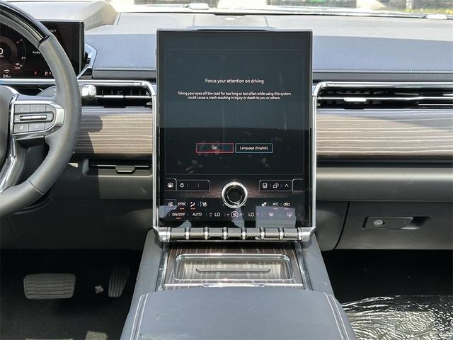 Photo of 2025 Onyx Black GMC Sierra EV