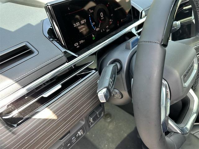Photo of 2025 Onyx Black GMC Sierra EV