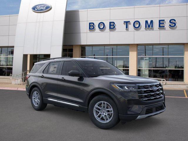 Photo of 2025 Agate Black Metallic Ford Explorer