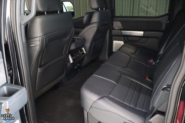Photo of 2025 Black Metallic Ford F-450