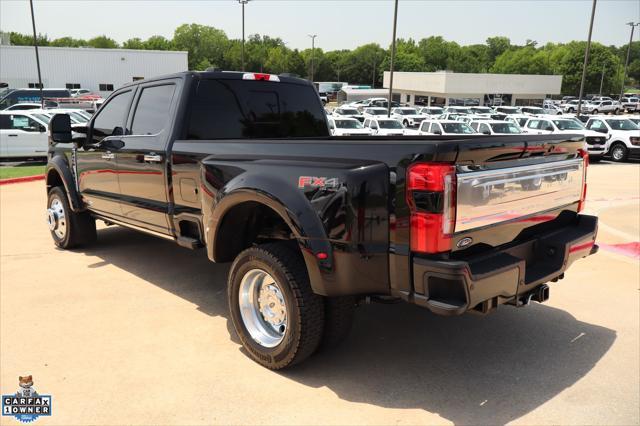 Photo of 2025 Black Metallic Ford F-450