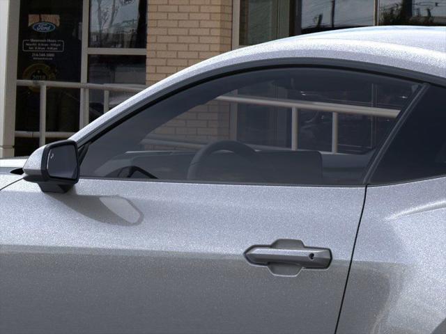 Photo of 2025 Gray Metallic Ford Mustang