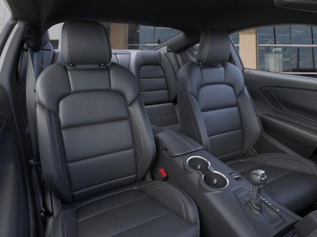 Photo of 2025 Gray Metallic Ford Mustang