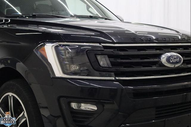 Photo of 2021 Agate Black Metallic Ford Expedition