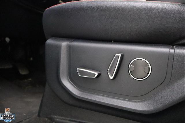 Photo of 2021 Agate Black Metallic Ford Expedition