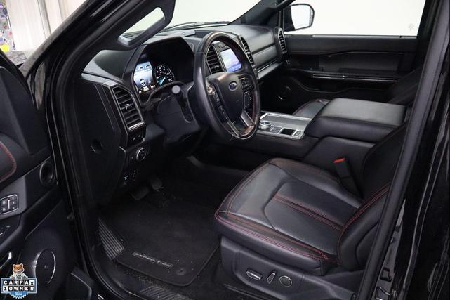 Photo of 2021 Agate Black Metallic Ford Expedition