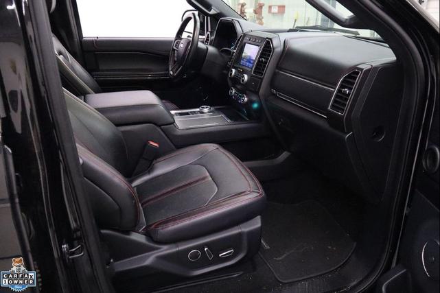 Photo of 2021 Agate Black Metallic Ford Expedition