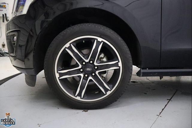 Photo of 2021 Agate Black Metallic Ford Expedition