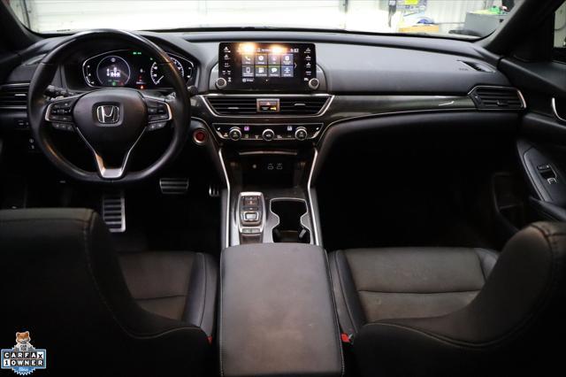 Photo of 2022 Crystal Black Pearl Honda Accord